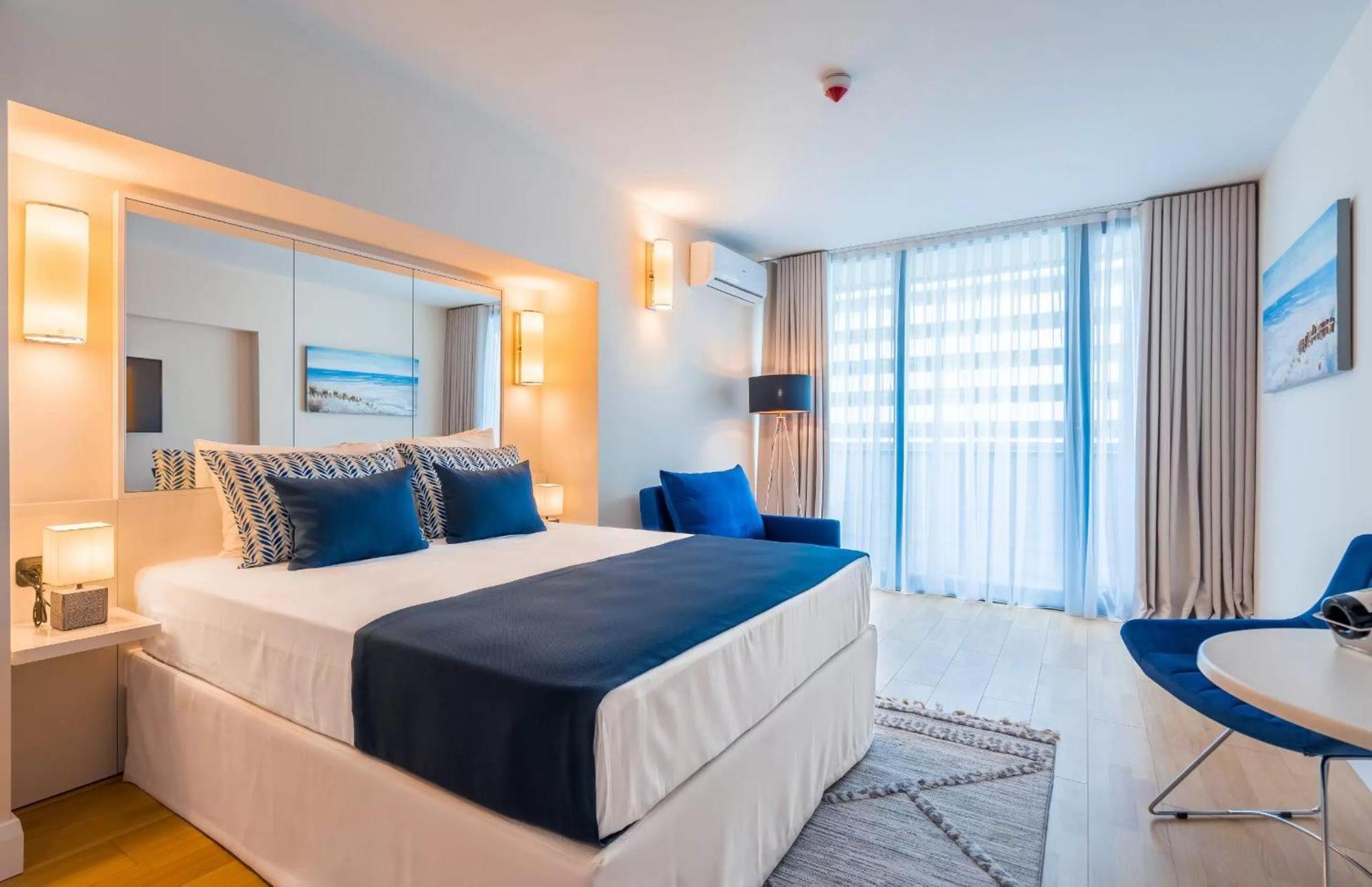 Panorama Sea View Central City Batumi & Aparthotel ภายนอก รูปภาพ