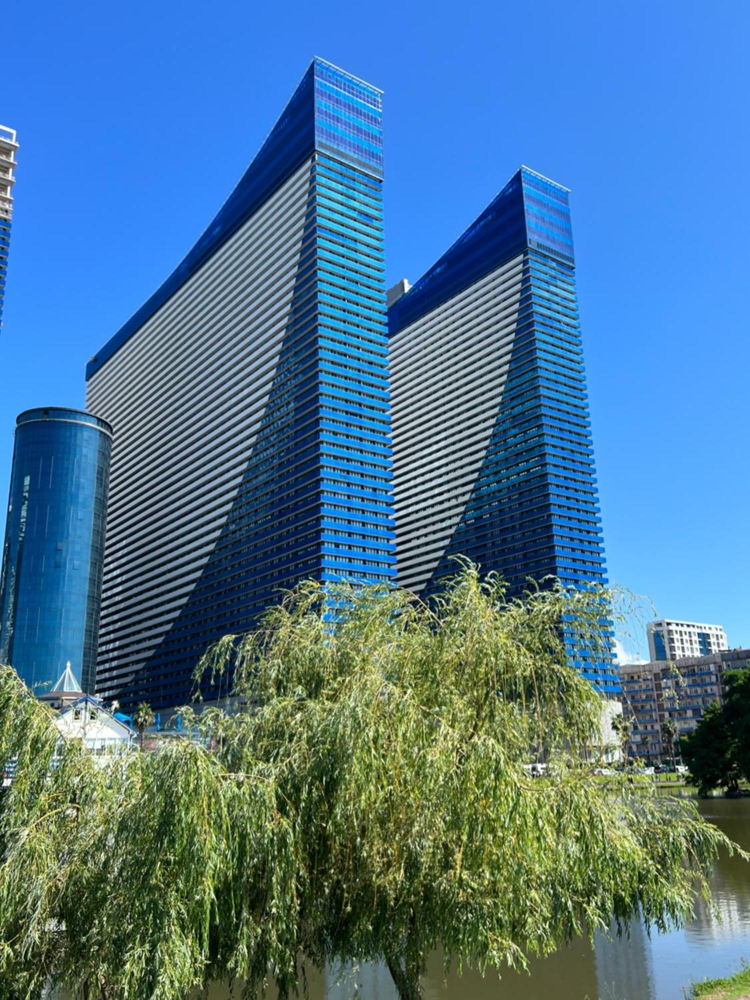 Panorama Sea View Central City Batumi & Aparthotel ภายนอก รูปภาพ