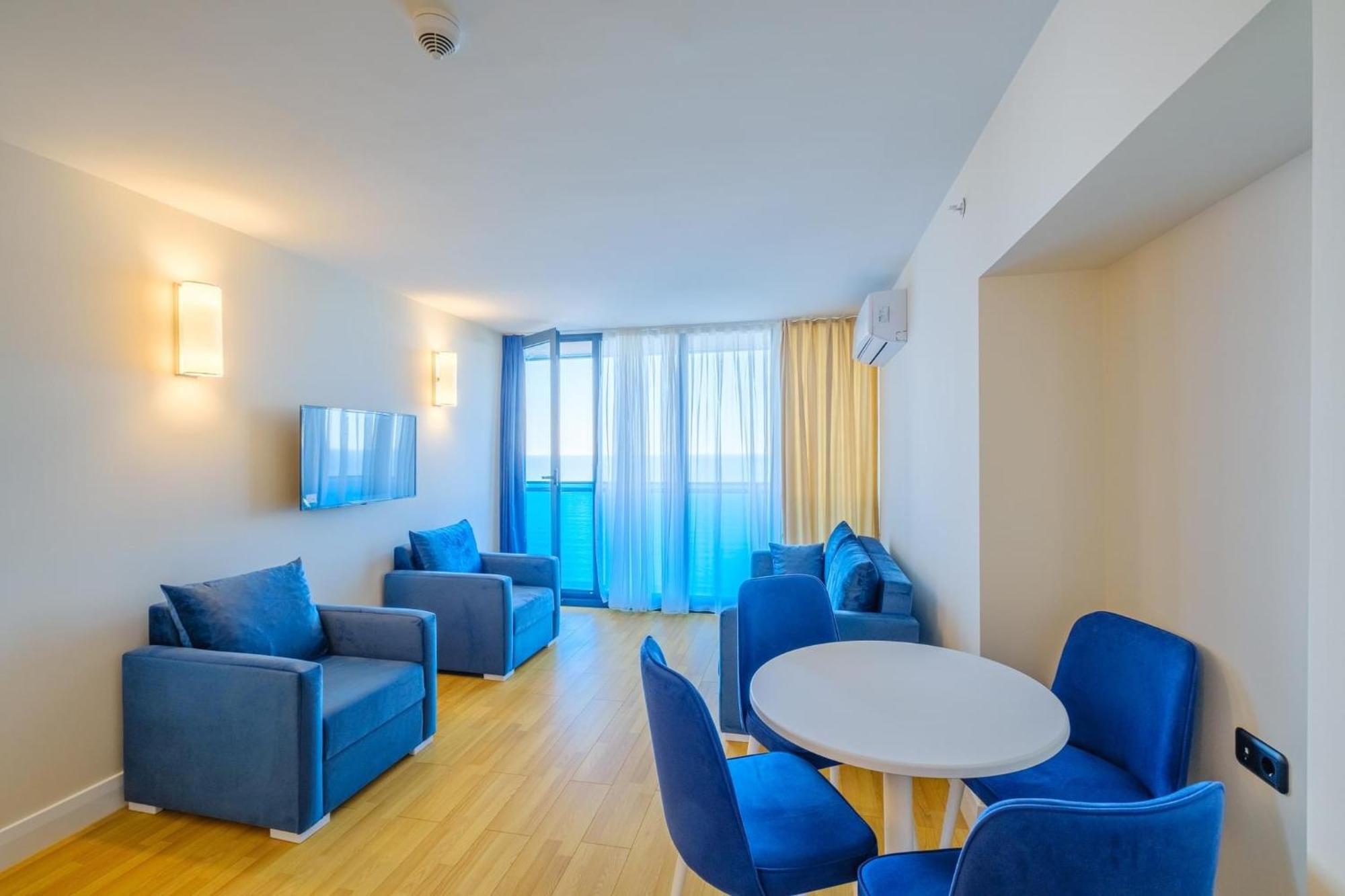Panorama Sea View Central City Batumi & Aparthotel ภายนอก รูปภาพ